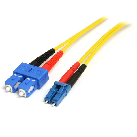 STARTECH STARTECH 4m Fiber Optic Cable - Single-Mode Duplex 9/125 - LSZH - LC/SC - OS1 - LC to SC Fiber Patch Cable (SMFIBLCSC4)