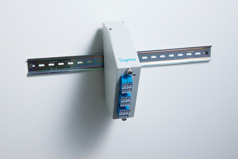 DIGITUS DIN rail lasmodule, schuin, 6 SC DX/LC Quad Kleur grijs