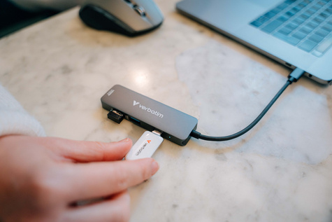 Verbatim USB-C Essentials Multi- Port Hub 4 Port 32155