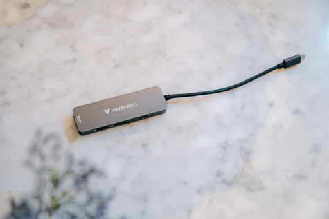 Verbatim USB-C Essentials Multi- Port Hub 4 Port 32155