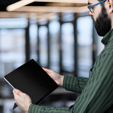 STARTECH 4-Way 12.3in Surface Pro Privacy Screen