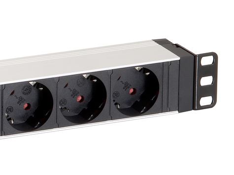 EQUIP 8-Outlet Power Distribution Unit