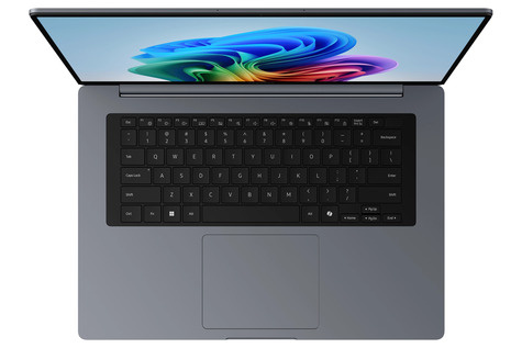 Samsung Book6 Touch 16" U7 16GB 1TB QWERTY
