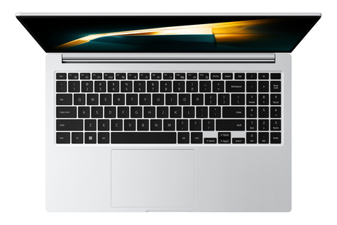 Samsung BOOK4 15.6I CORE 5 16GB 512GB SILVER QWERTY