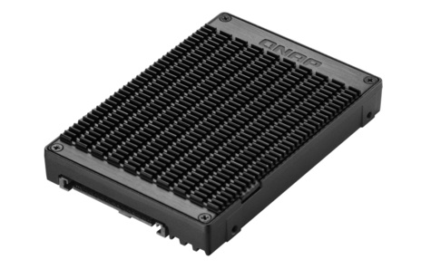 QNAP NAS QDA-UMP4 ADAPTER U.2 NVMe to M.2 NVMe SSD PCIe