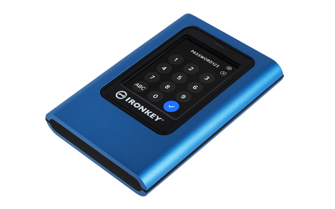 Kingston IronKey Vault Privacy 80 - SSD - 1920 GB - USB 3.2 Gen 1 - TAA Compliant