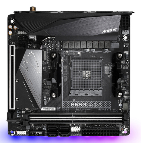Gigabyte B550I AORUS PRO AX - 1.0 - motherboard - mini ITX - Socket AM4 - AMD B550