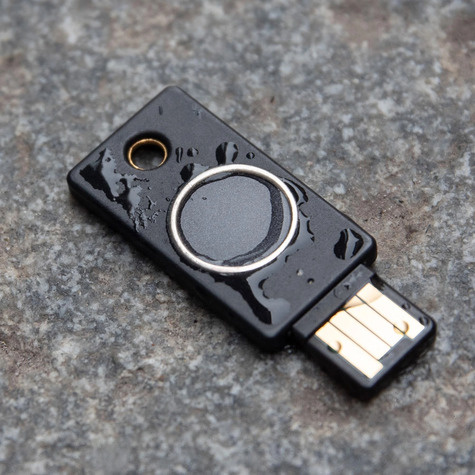 YUBICO YubiKey Bio (FIDO Edition)
