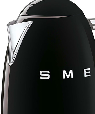 SMEG Electric Kettle - 1.7L - Black