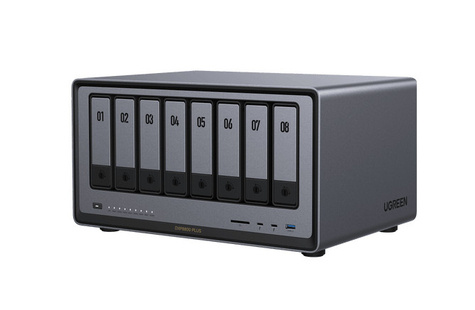 Ugreen DXP8800 Plus