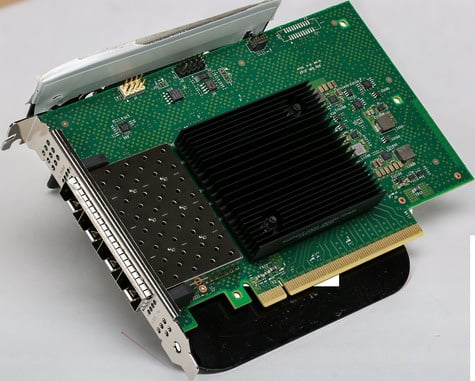 Intel NIC/PCiE up to 25Gb SFP28 x 4 Retail
