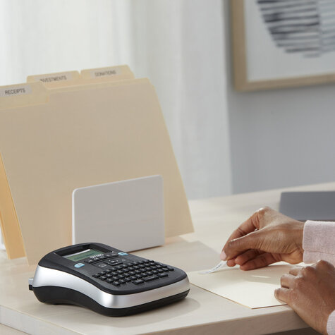 DYMO LabelManager 210D+ 6/9/12 QWERTY
