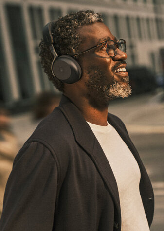 Jabra Evolve3 75 MS, Link390c, Black With wireless charging pad