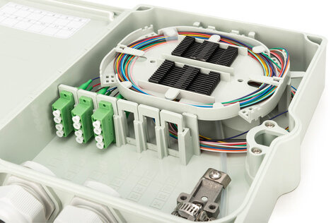 DIGITUS FTTH verdeelkast, singlemode, LC-APC Voorgemonteerde koppelingen, pigtails