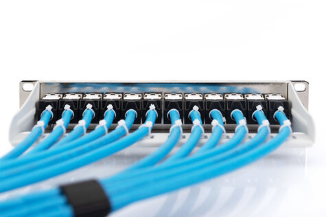 DIGITUS CAT 6A U-FTP installatiekabel, 500 MHz Eca (EN 50575), AWG 23/1, rol van 305 m, Sx, blauw