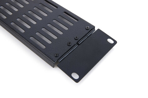 DIGITUS 2U blinde afdekking met ventilatierooster en scharnier zwart (RAL 9005)