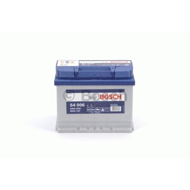Bosch Auto accu 12 volt 60 ah Type S4006 + links