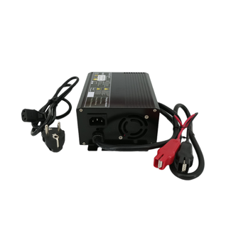 Landport (LP) PC 12-10 Lithium LiFePO4 acculader 12 volt 10 A