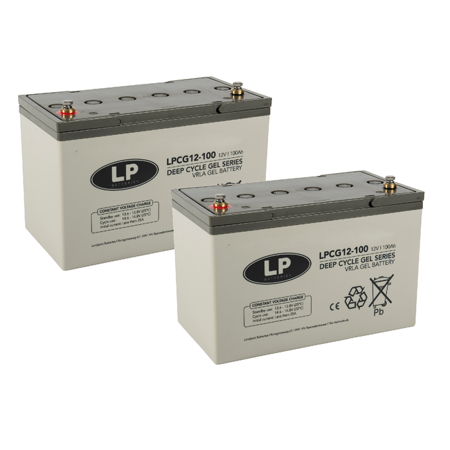 Landport (LP) 2x LPCG12-100 accu's 12 volt 100 ah + c-Go acculader 24v 10A