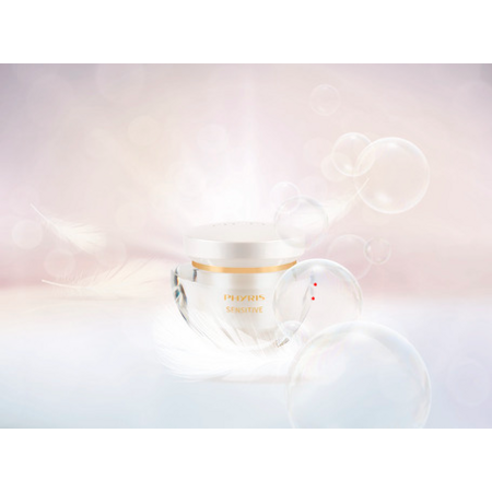 Sensitive Moisturizing Light Cream