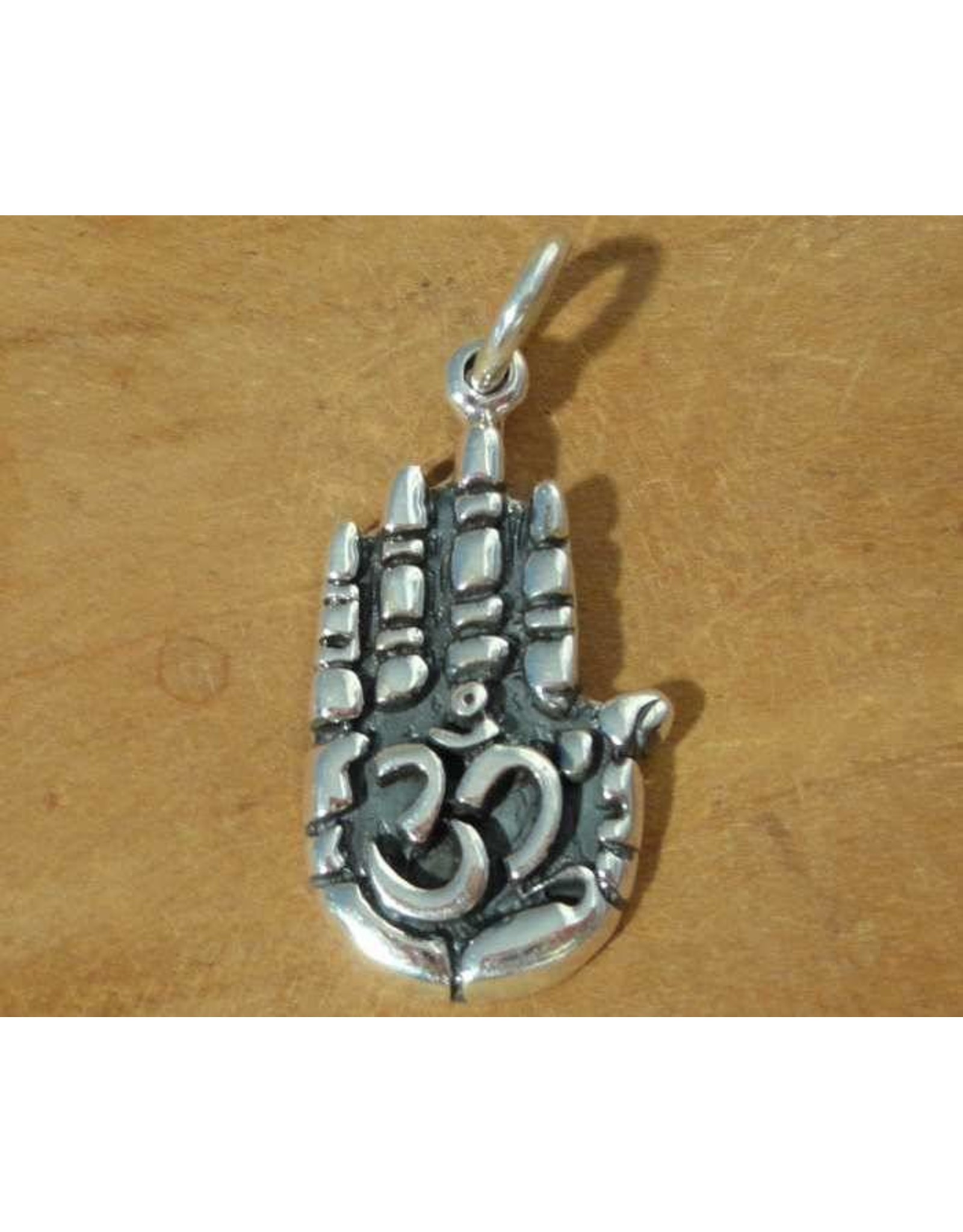 Shanti pendant hand of Buddha