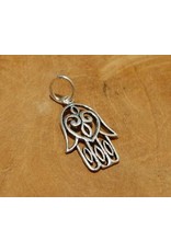 Shanti hanger Hamsa