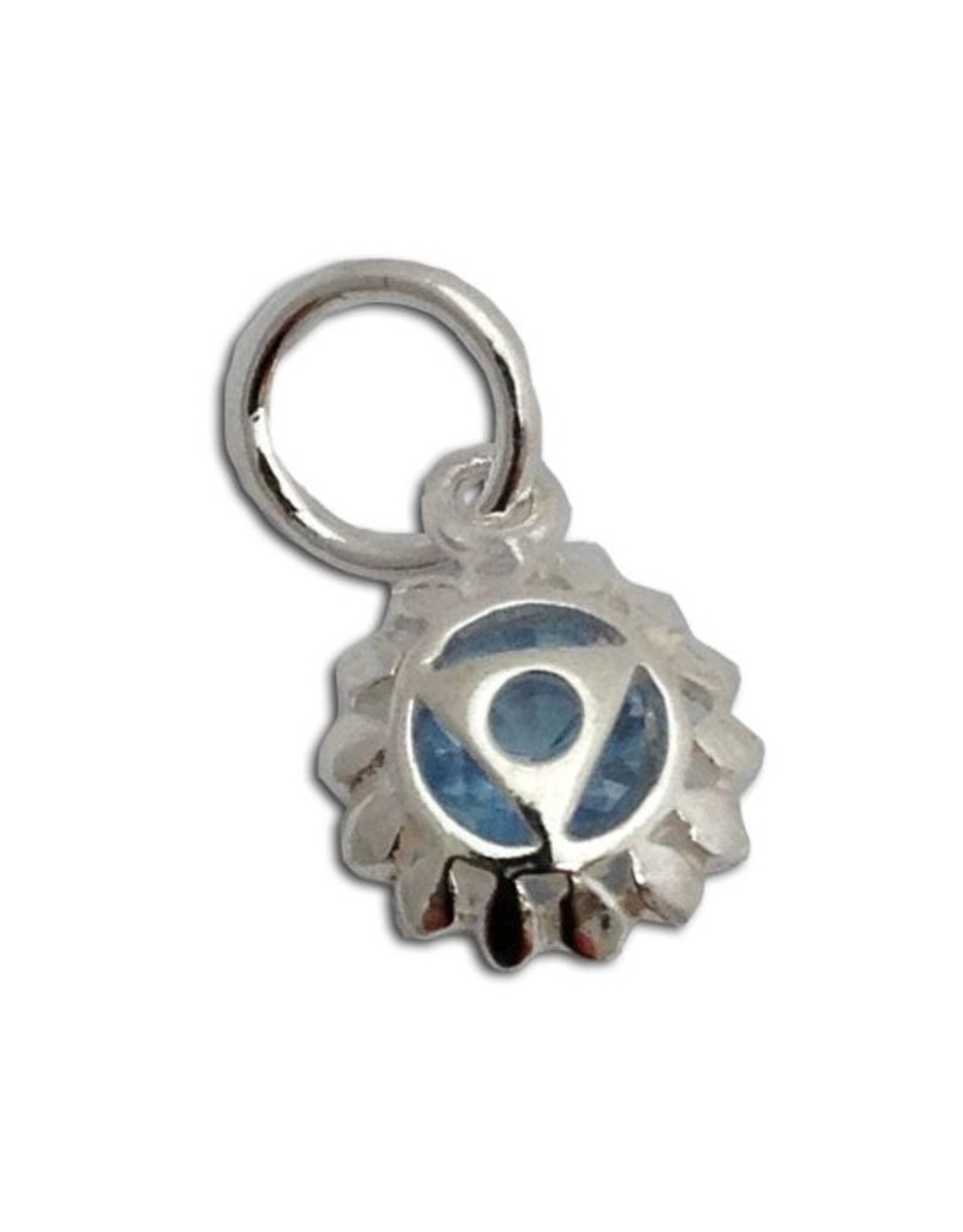 Shanti pendant throat chakra