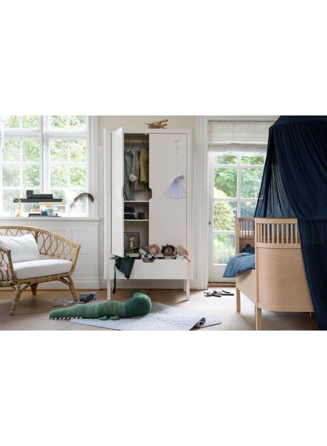The Sebra bed, baby & jr., Wooden Edition