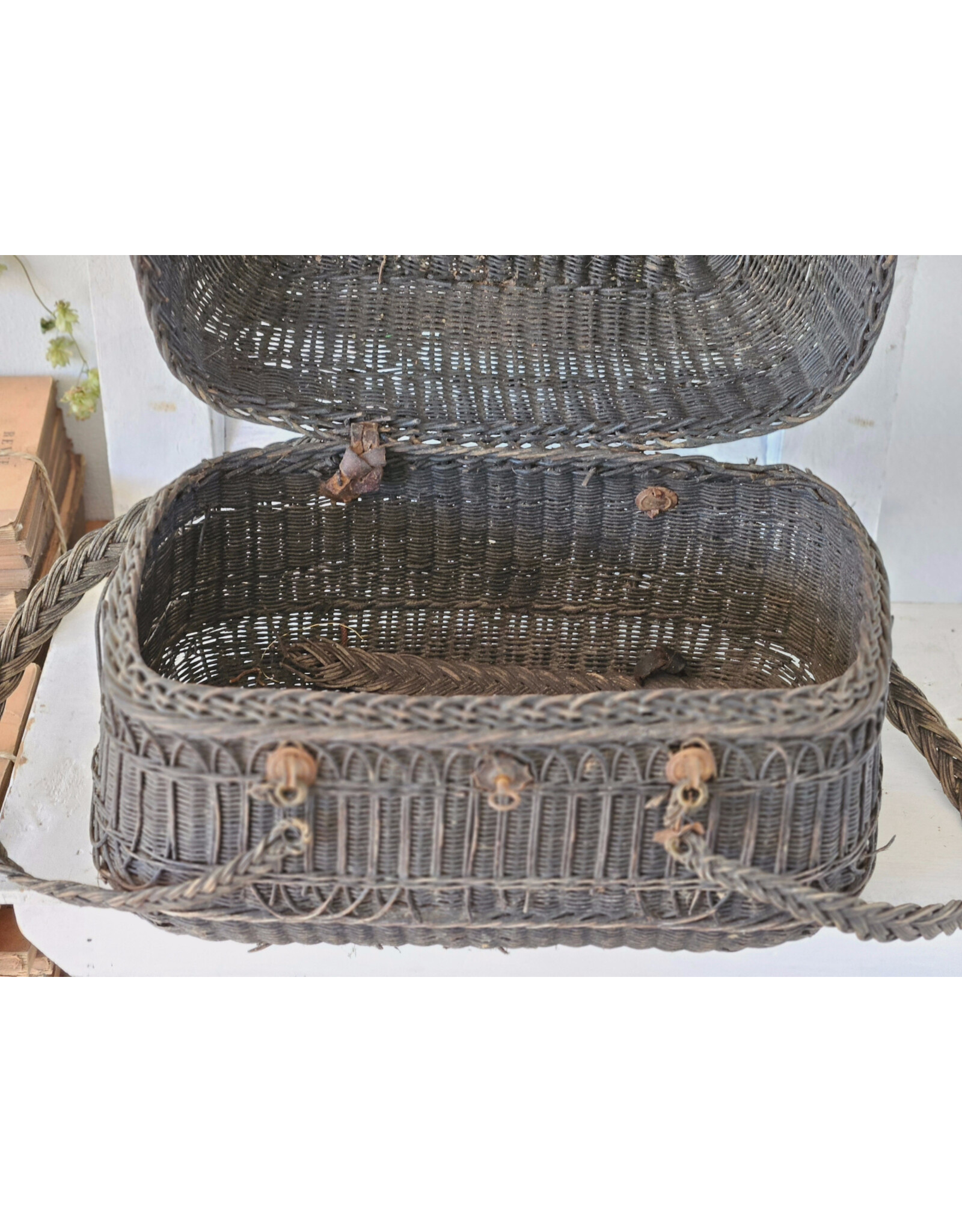 Rieten Frans Perronmandje