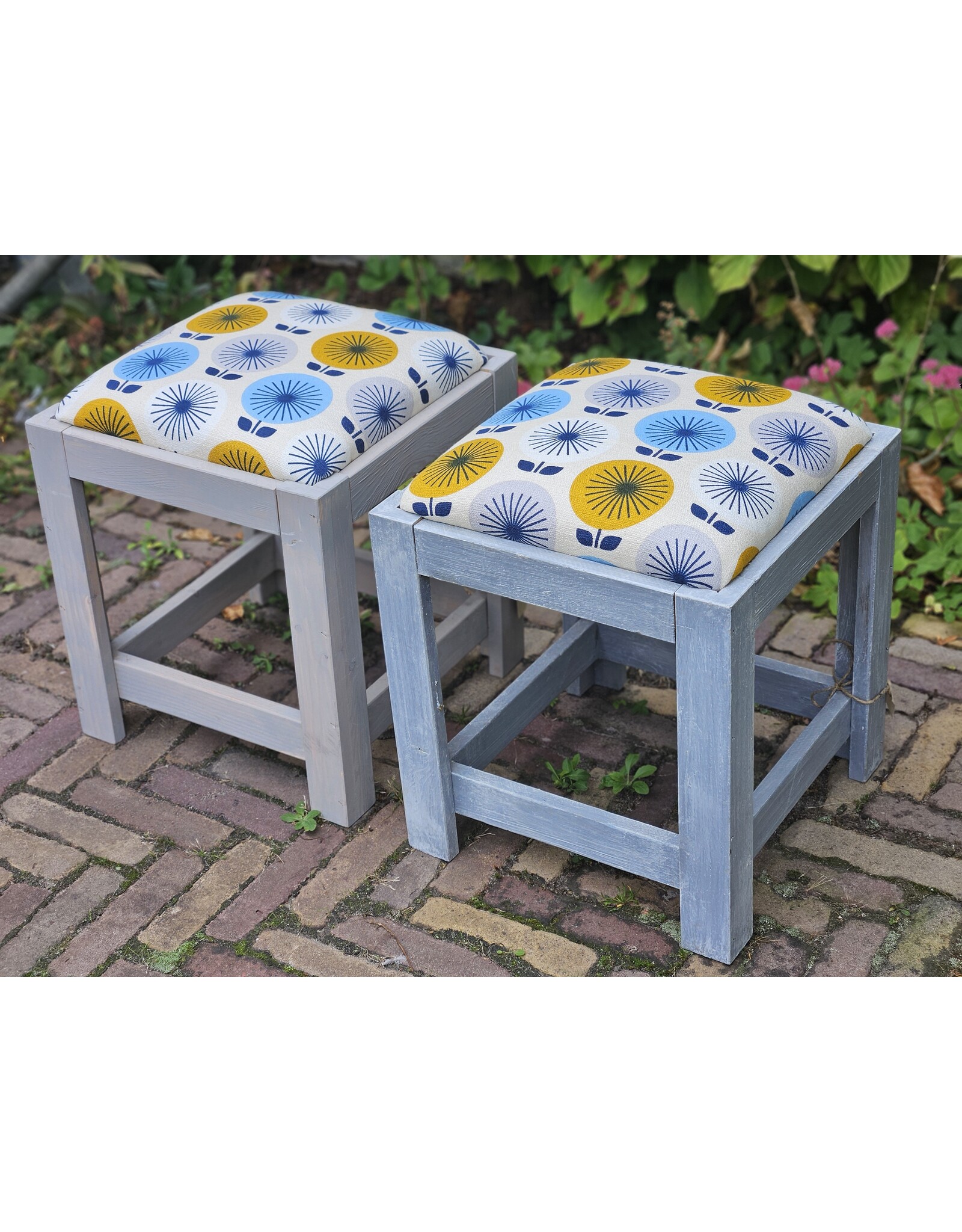 Guinevere Houten Krukje met Stoffen zitting