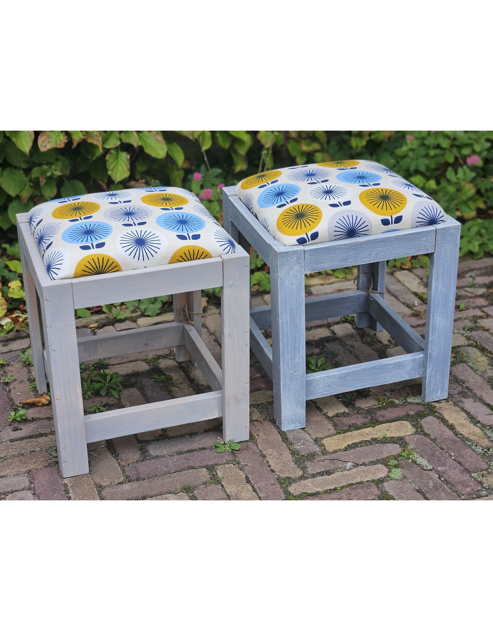 Guinevere Houten Krukje met Stoffen zitting