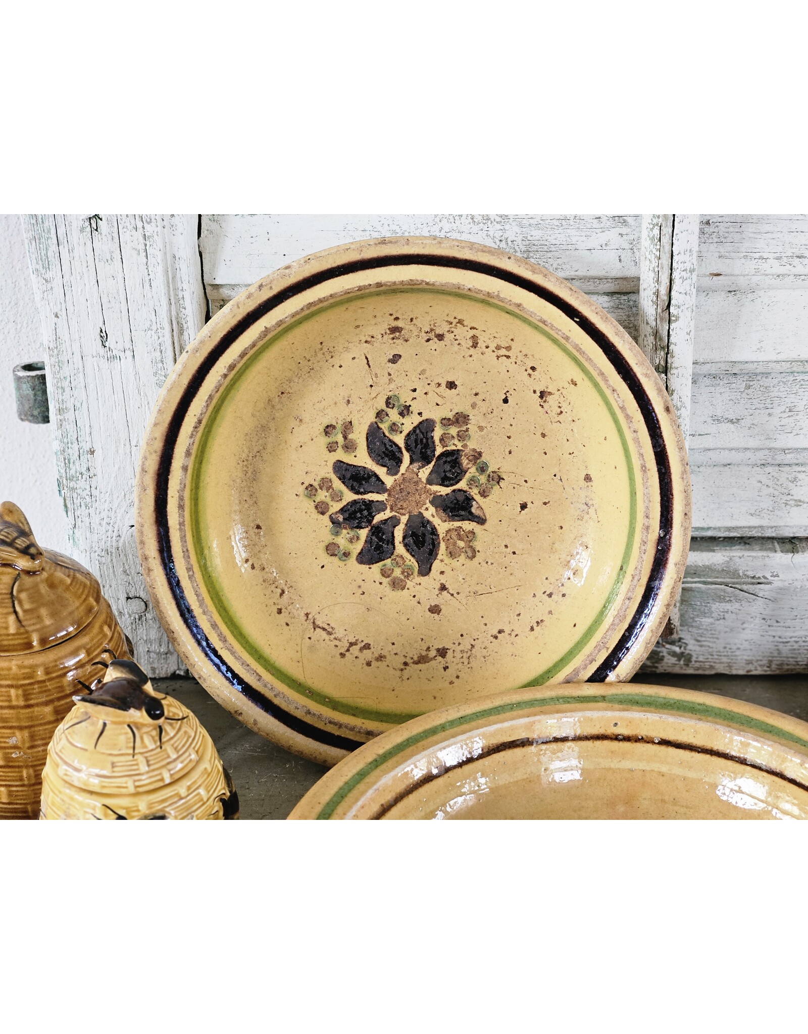 Franse Aardewerken Schaal