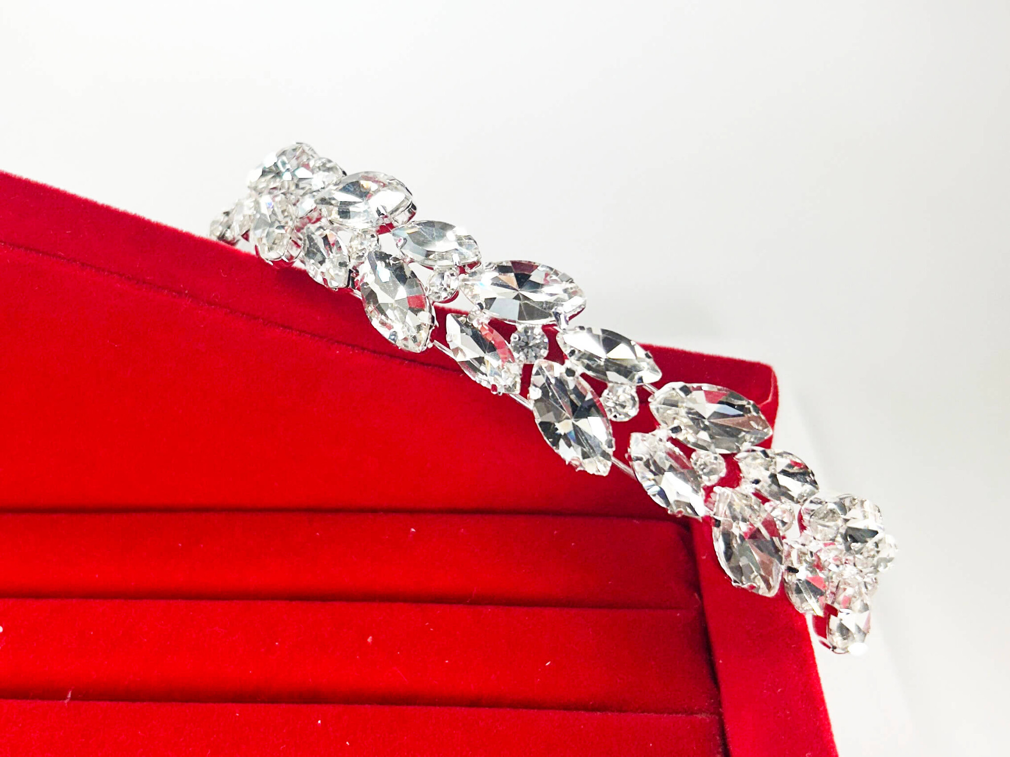 Haardecoratie Accessoires voor Meisjes - Strass Diadeem / Tiara - SD-01