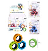Magnetic Finger Trick Rings 3 stuks op kaart assorti kleur