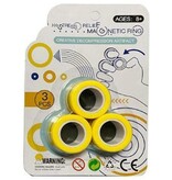 Magnetic Finger Trick Rings 3 stuks op kaart assorti kleur