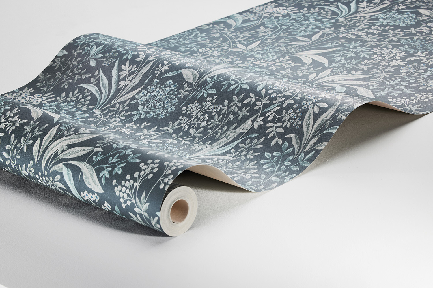 Boråstapeter behang nocturne 2025 Mevrouw Aardbei