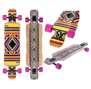 Riviera Riviera Heta drop a través de longboard