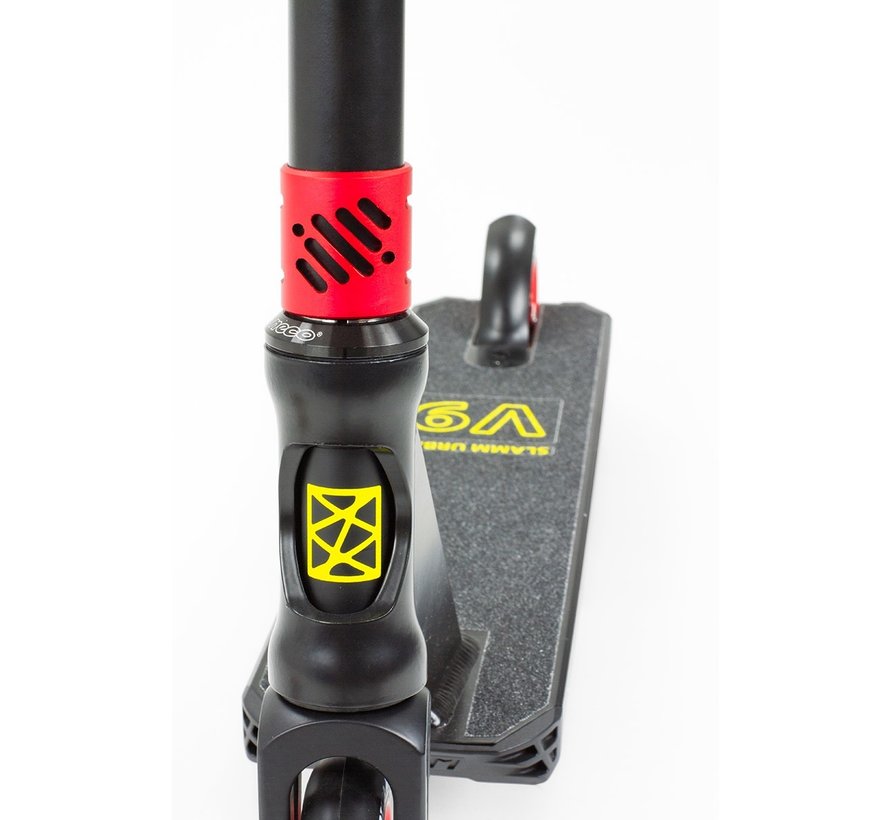 Slamm Urban V9 Stuntstep Red black