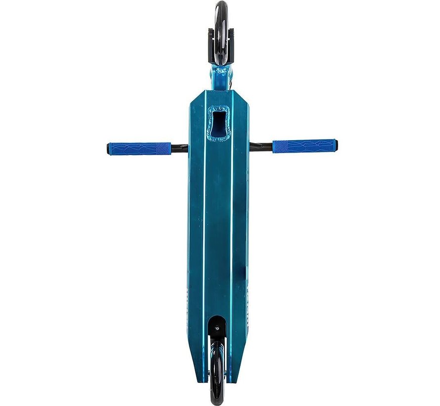 Monopattino acrobatico della squadra NKD blu