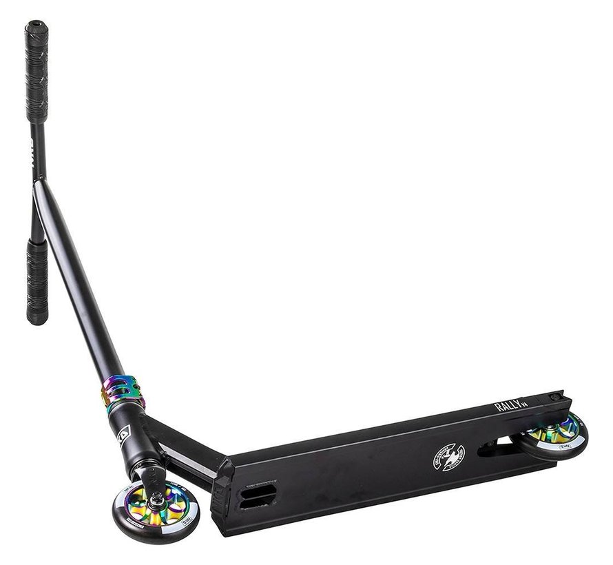 NKD Rally V4 stuntstep  Black-Rainbow 83cm