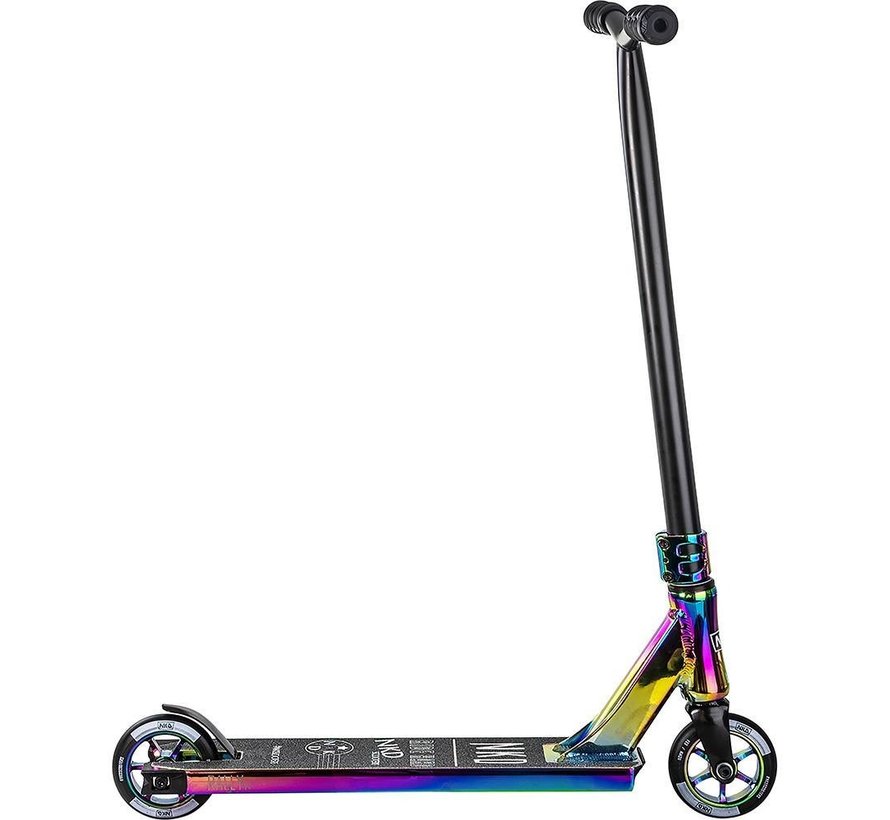 NKD Rally V4 Stunt-Scooter Regenbogen 83cm