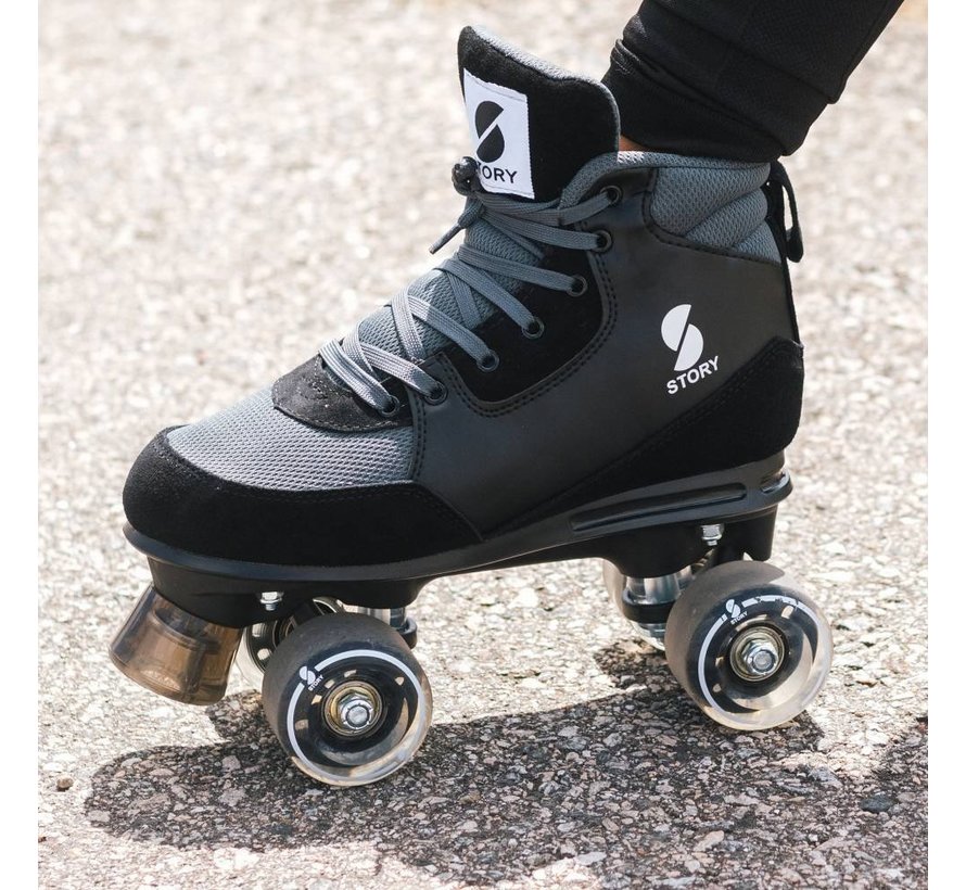 Story Duster Roller Skates Black