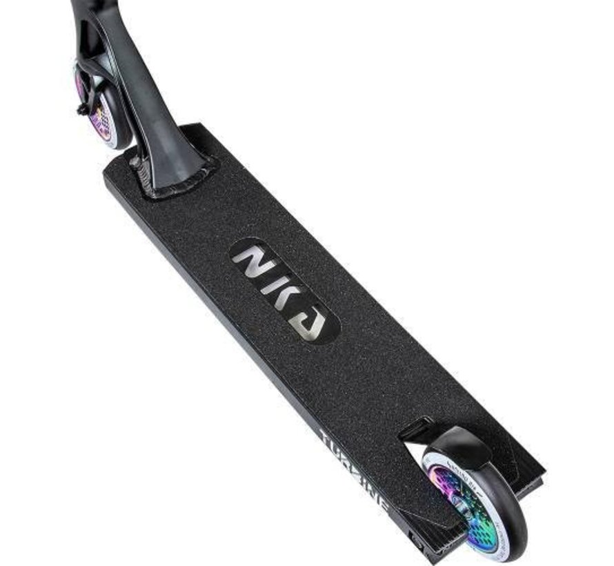 Monopattino acrobatico NKD Turbine Black Rainbow, il tuttofare