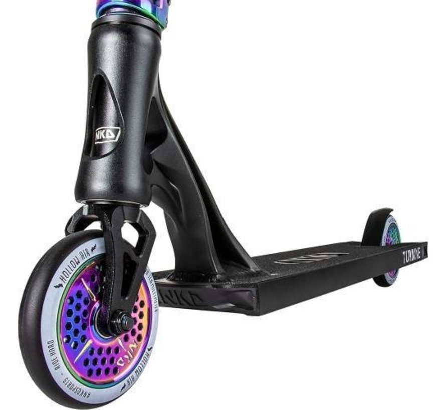 Monopattino acrobatico NKD Turbine Black Rainbow, il tuttofare