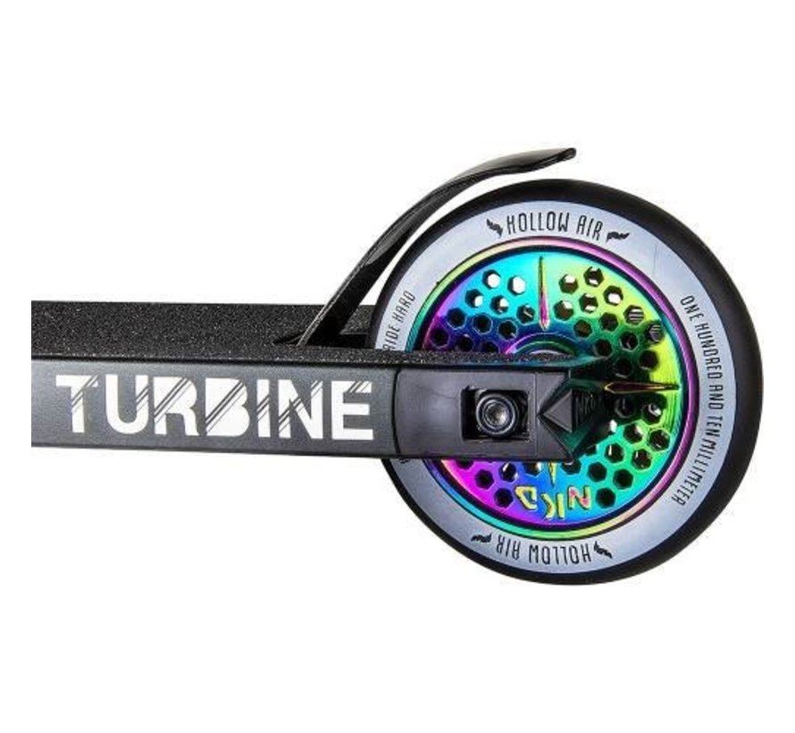 Monopattino acrobatico NKD Turbine Black Rainbow, il tuttofare