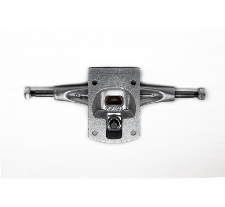 GrindKing trucks Disruptor Raw set van 2