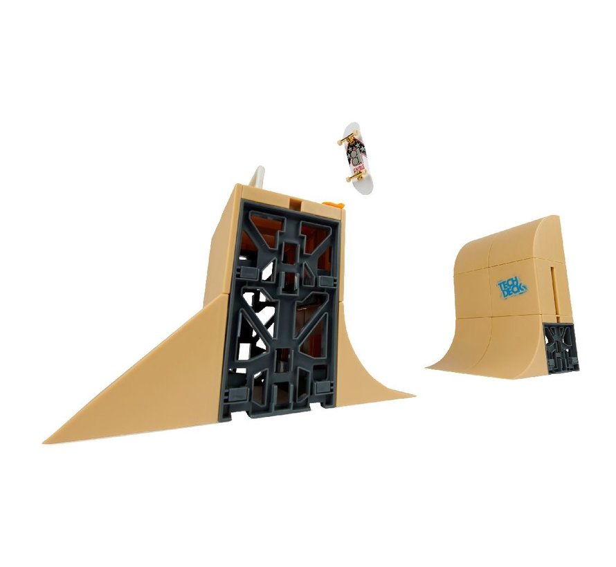 Tech Deck skate park Mega Half Pipe