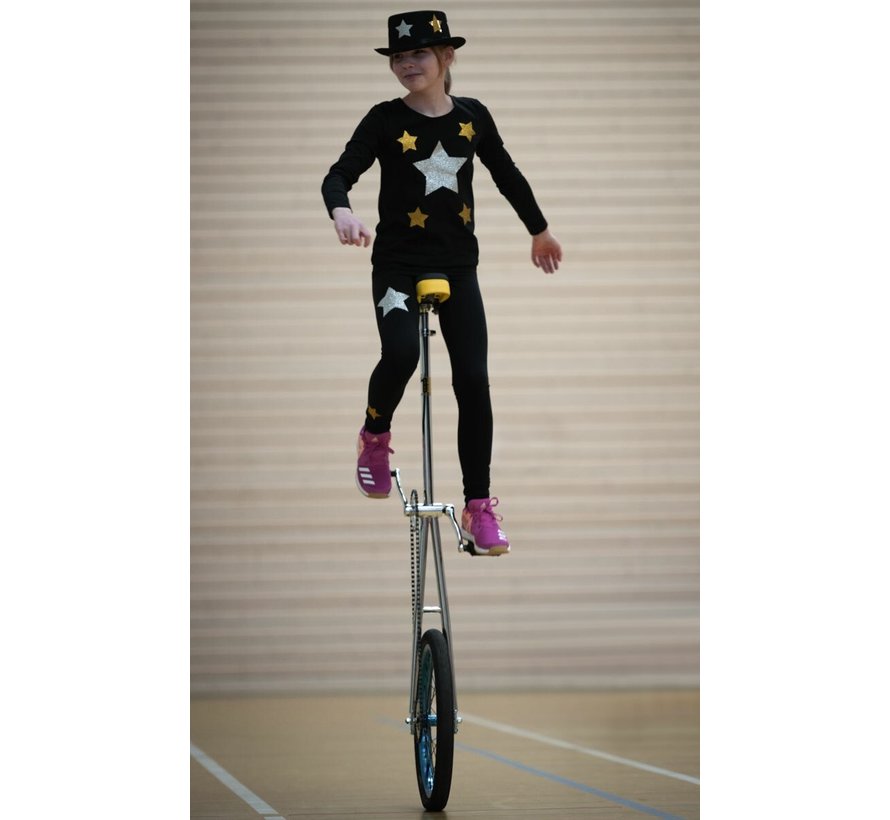 Qu-ax 150cm high circus unicycle 20"