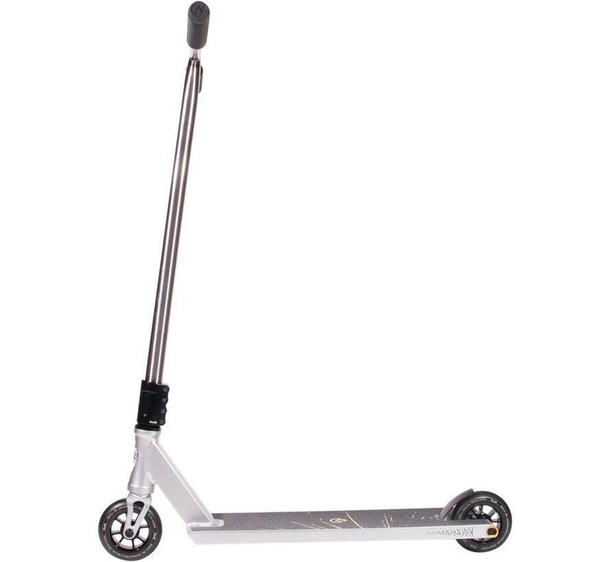 North Tomahawk 2023 Stunt Scooter (Silver)