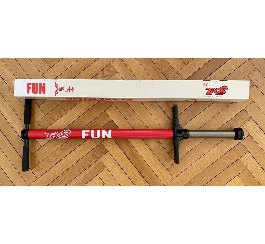 TK8 Fun jumping stick Red